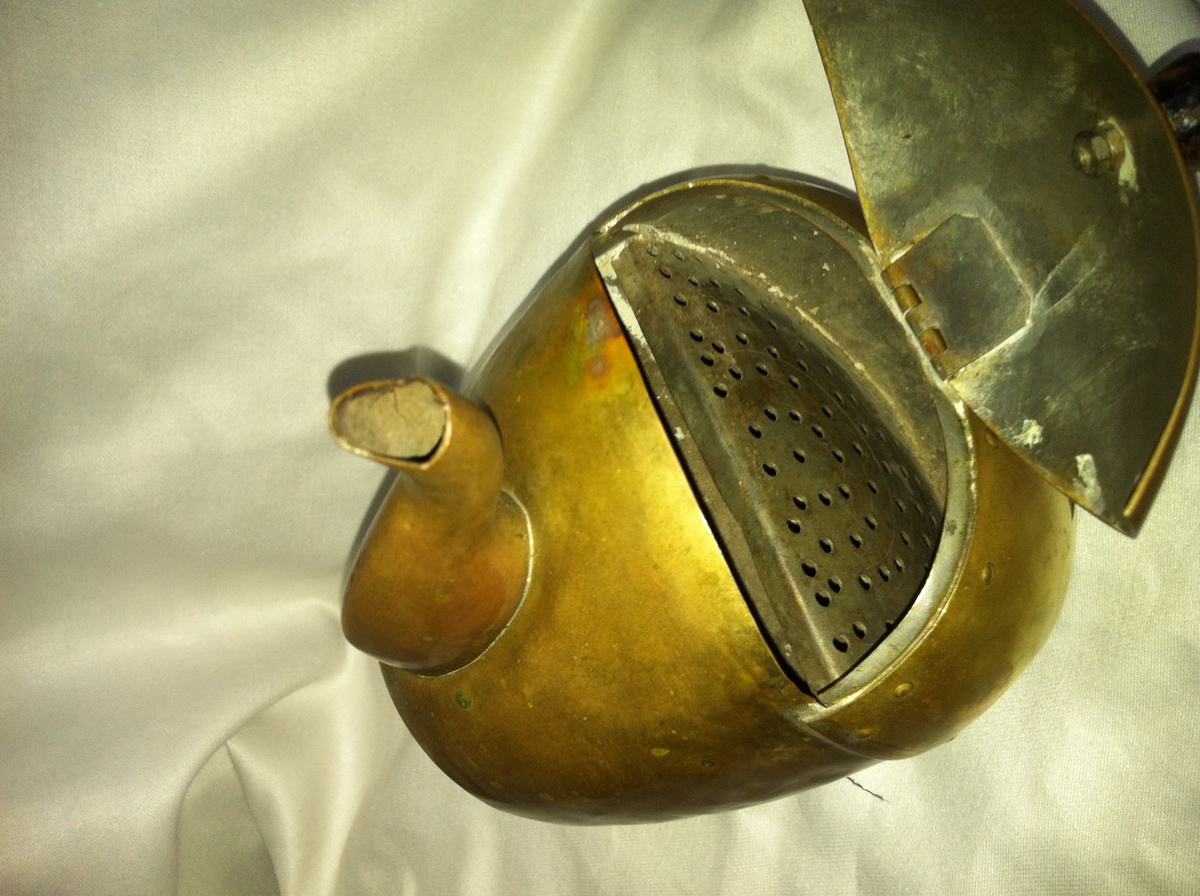 Strange teapot? Collectors Weekly