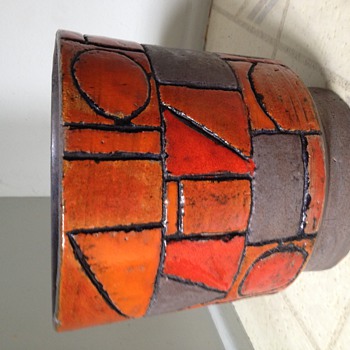 Modernist planter by Dutch factory De Koninklijke Porceleyne Fles