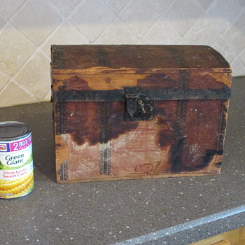 Paper Covered Doll Trunk - Furniture
