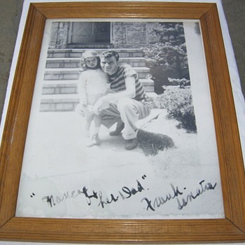 FRANK SINATRA W/NANCY PICTURE