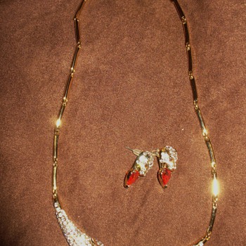 Red Heart and Crystals Panther Necklace Set