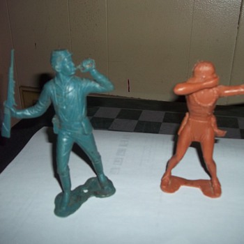1960S TOY FIGURENES