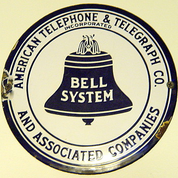 American Telephone & Telegraph 8" Hubcap