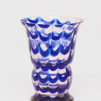 Art Deco Kralik Vase, 1930’s - Art Glass