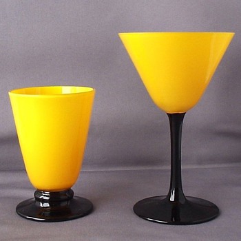 LOETZ YELLOW TANGO MARTINI AND CORDIAL GLASSES - Art Glass