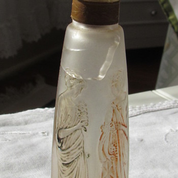 French Art Nouveau Perfume Bottle similar to Lalique's Ambre Antique - Bottles