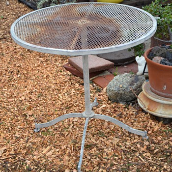 Old Iron Table. - Furniture