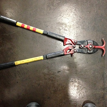 Mystery Cutters with hook