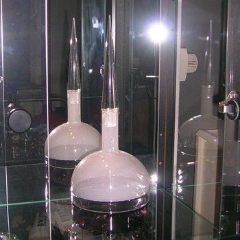 Timo Sarpaneva ( 1926 - 2006 ) - Art Glass