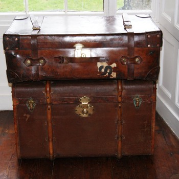 Finnigans leather trunk and Moritz Madler trunk - Furniture