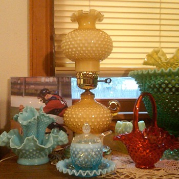Stunning Fenton Honey Amber Hobnail Overlay Finger Lamp - Glassware