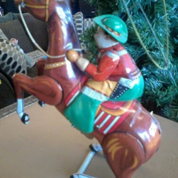 Tin Wind Up - Toys