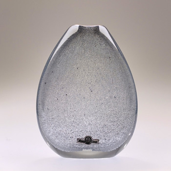 Strömbergshyttan - Asta, Gunnar or Rune? - Art Glass