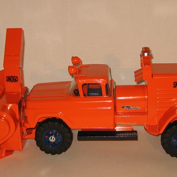 Custom-Built Nylint SNOGO truck-mounted Snowblower - Model Cars