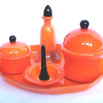TANGO TOILETTE AND VANITY SETS - Art Glass