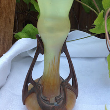 Helios-shift with Uranium - Maker? Poschinger - Art Glass