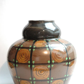 art deco pottery vase by LEON ELCHINGER - Art Deco