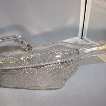 Wine Decanter made in Spain glass stopper - Bottles