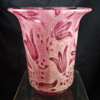 Rare Loetz Pink Campanula, ca. 1936 - Art Glass