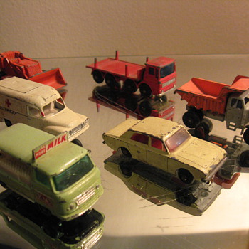 VINTAGE 1960S MATCHBOX SERIES BY LESNEY MADE IN ENGLAND - Model Cars