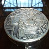 VINTAGE LADIES COMPACT MIRROR