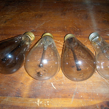  Old Edison light bulbs