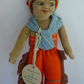 Norah Wellings Indian doll - Dolls
