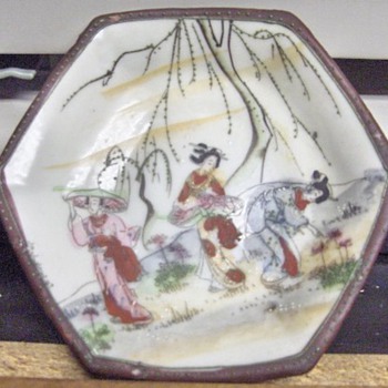 Japanese Tea Set or Chocolate Pot Set?