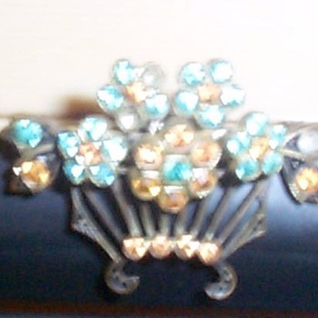GRANDMA'S JEWELRY