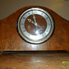 unknown mantel clock, looking for info on it,any help???