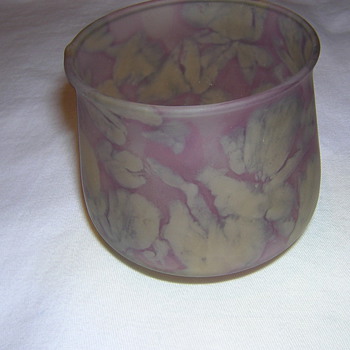 ID Assistance ? - Art Glass
