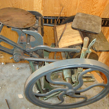 1860's Cleveland Gordon Printing Press, Desk, Accessories