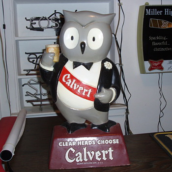 Calvert Whiskey Composition Owl Display - Advertising