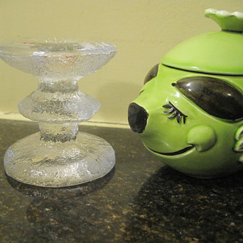 Iittalia and a pig