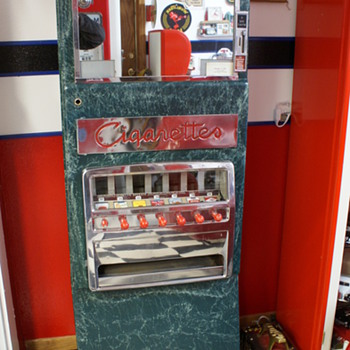 "Canteen" Cigarette Machine