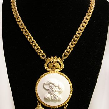 Vintage Pauline Rader Victorian Cameo with Drops Necklace