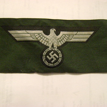 WWII German M39 breast eagle