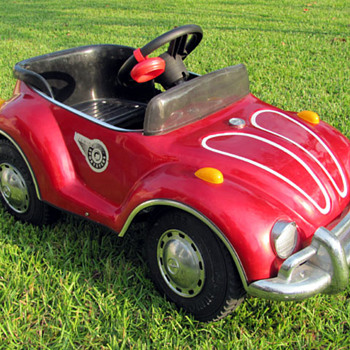 VW Beetle Jr. Sportster Pedal Car