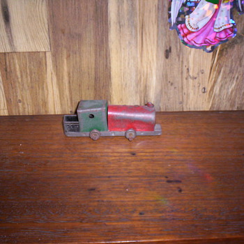 tin train engine