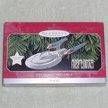 Hallmark Christmas Ornament - Star Trek - Christmas
