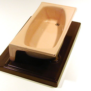 Salesman Sample of Contour Tub