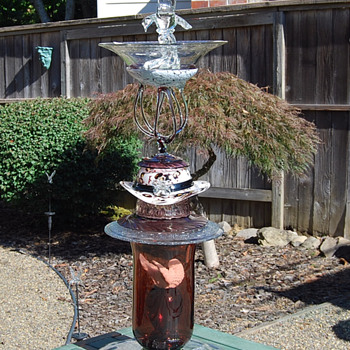 Jozefina ArtGlass Used in Bird Bath -- Can You Find the Piece??? - Art Glass