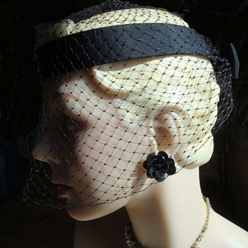 Black Halo Net Hat ca 1950