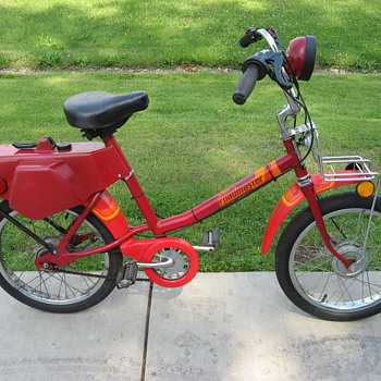 1978 AMF RoadMaster A110 bicycle moped
