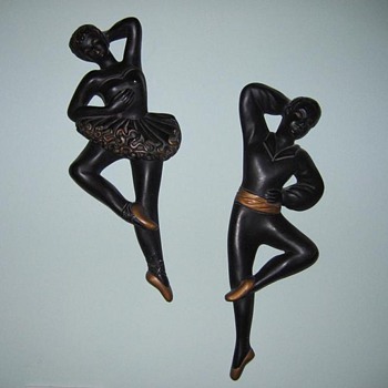 Black & gold ballerina chalkware couple 