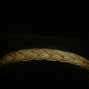TIBETAN TRIBAL COPPER BRACELET - Costume Jewelry