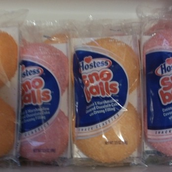 NOT TWINKIES...BUT JUST AS GOOD! HOSTESS REST IN PEACE!