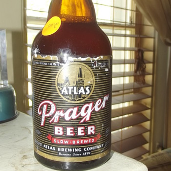 Atlas Prager Stienie bottle - Breweriana