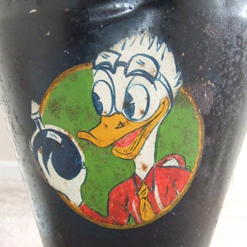 WW2 painted Disney Squadron Insignia on Trench Art ash tray - Military and Wartime