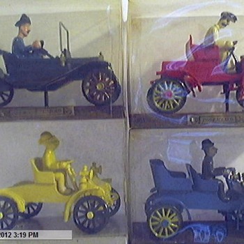 I got these at a Auction years ago Anyone know anything about them? - Model Cars